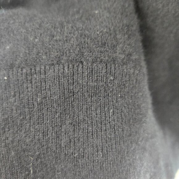 Quince Black 100% Mongolian Cashmere V-Neck Size Large - Picture 6 of 11